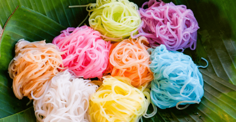 Como fazer macarrão colorido - atividade sensorial